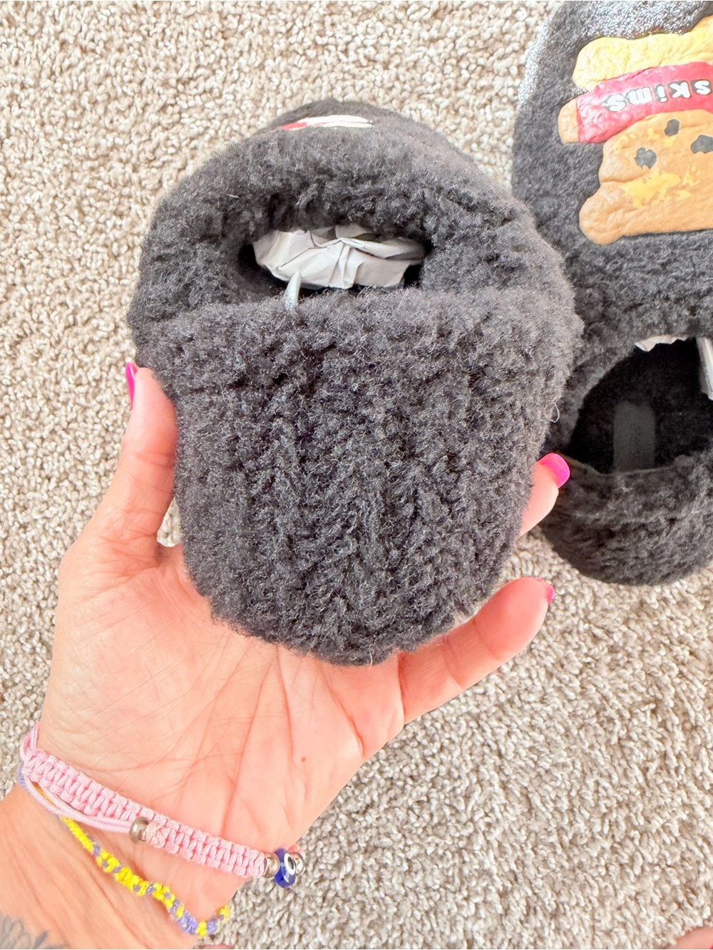 Skims x Cactus Plant Flea Market Sherpa Slippers size 37/7 limited edition NWT - Picture 8 of 13